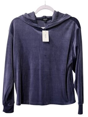 NWT Alfani Intimates women’s Small long sleeve blue soft velour Hoodie top